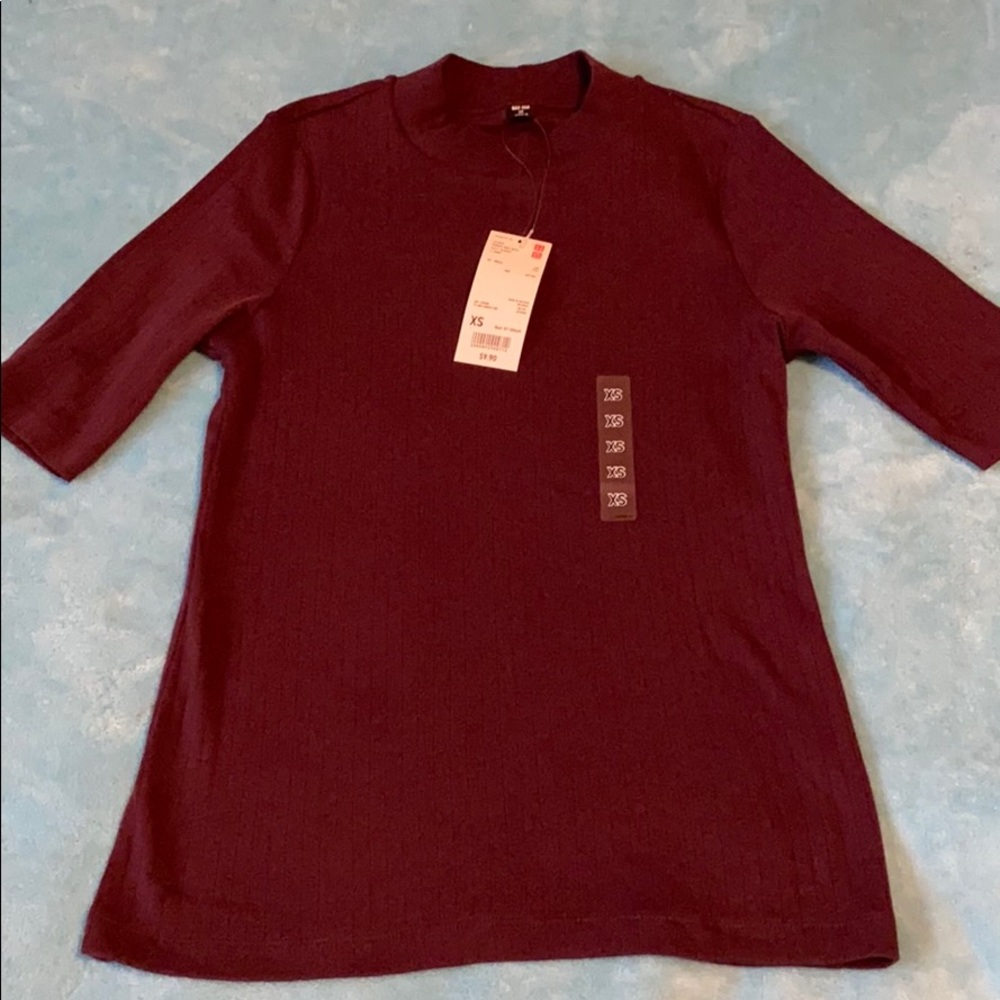 Uniqlo Womens ribbed high neck tshirt Sz XS